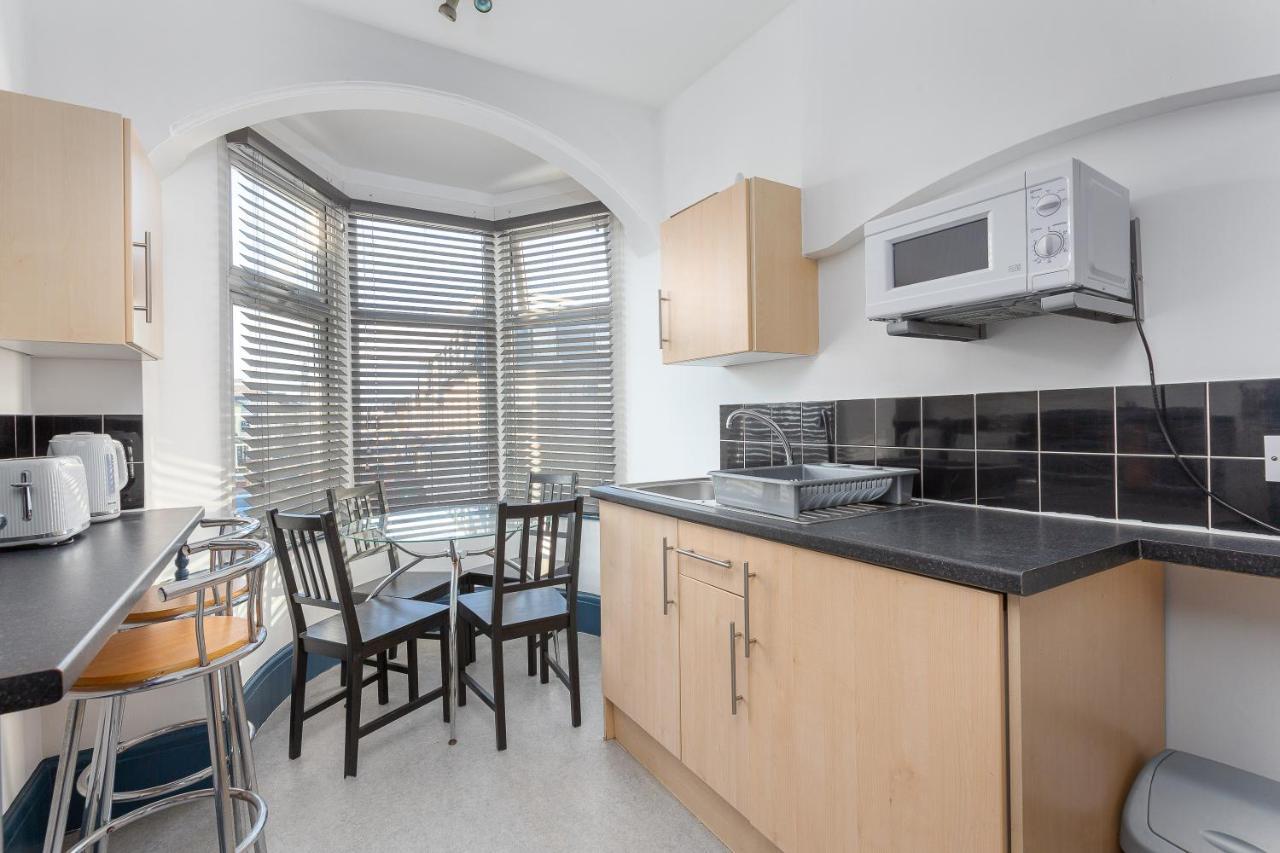 Blackpool Lodge Apartments Esterno foto